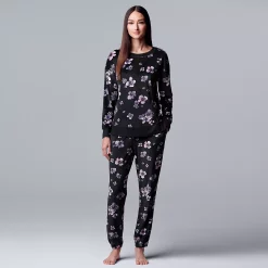 Women's Simply Vera Vera Wang Velour Pajama Top and Banded Bottom Pajama Pants Sleep Set 10 Women's Simply Vera Vera Wang Velour Pajama Top and Banded Bottom Pajama Pants Sleep Set -SIMPLY VERA VERA WANG Sales 5005125 Black Floral