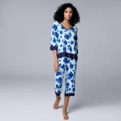 Women's Simply Vera Vera Wang 3/4 Sleeve Pajama Top and Capri Pajama Pants Sleep Set 8 Women's Simply Vera Vera Wang 3/4 Sleeve Pajama Top and Capri Pajama Pants Sleep Set -SIMPLY VERA VERA WANG Sales 5804564 Blue Floral